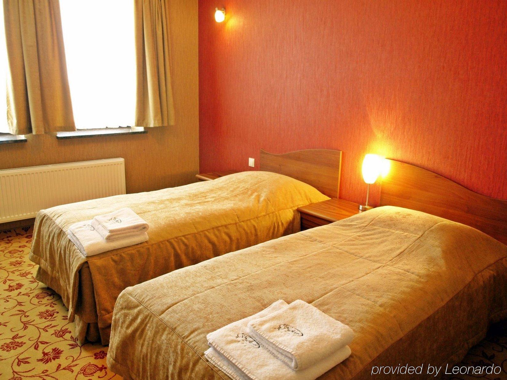 Hotel Fajkier Kroczyce Oda fotoğraf